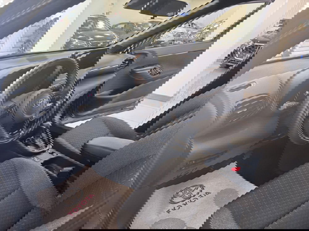 Toyota Yaris Cross usata a Prato (7)