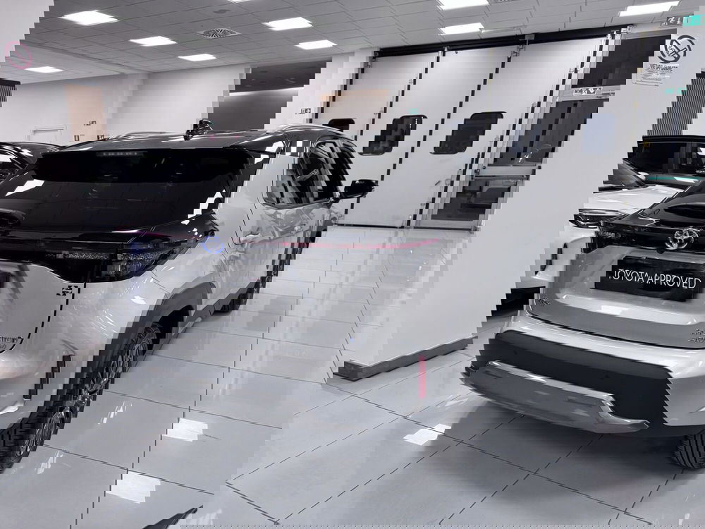 Toyota Yaris Cross usata a Prato (5)