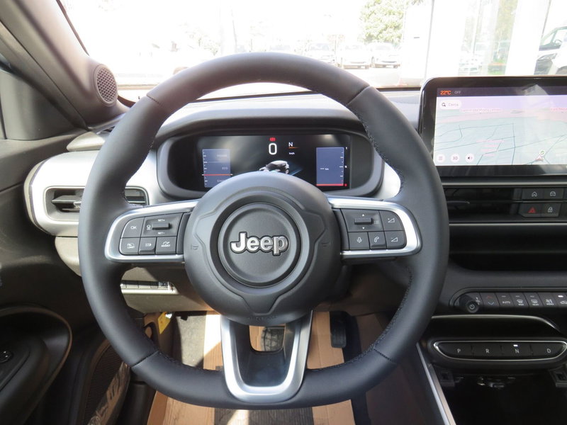 Jeep Avenger nuova a Monza e Brianza (13)