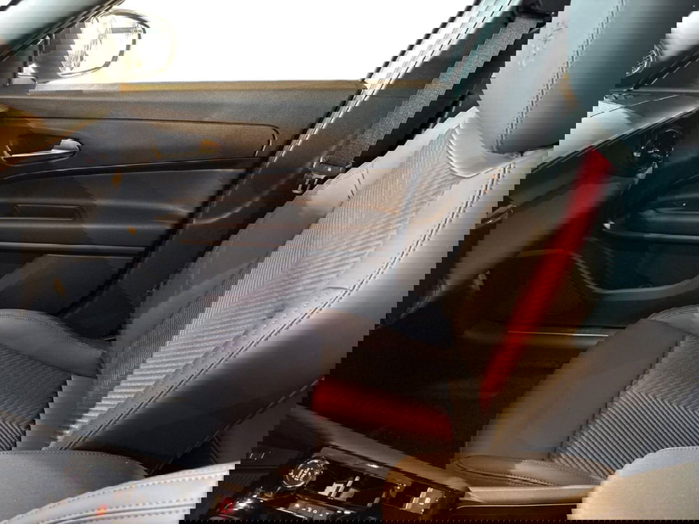 Alfa Romeo Junior nuova a Agrigento (17)