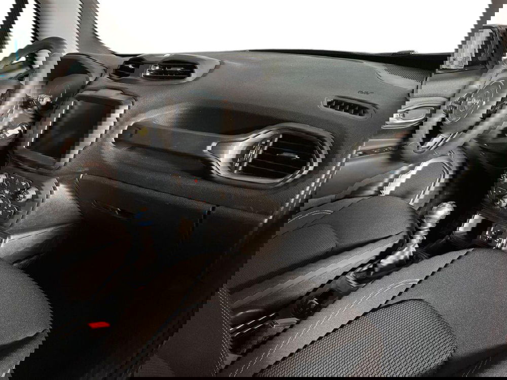 Jeep Renegade usata a Bari (9)