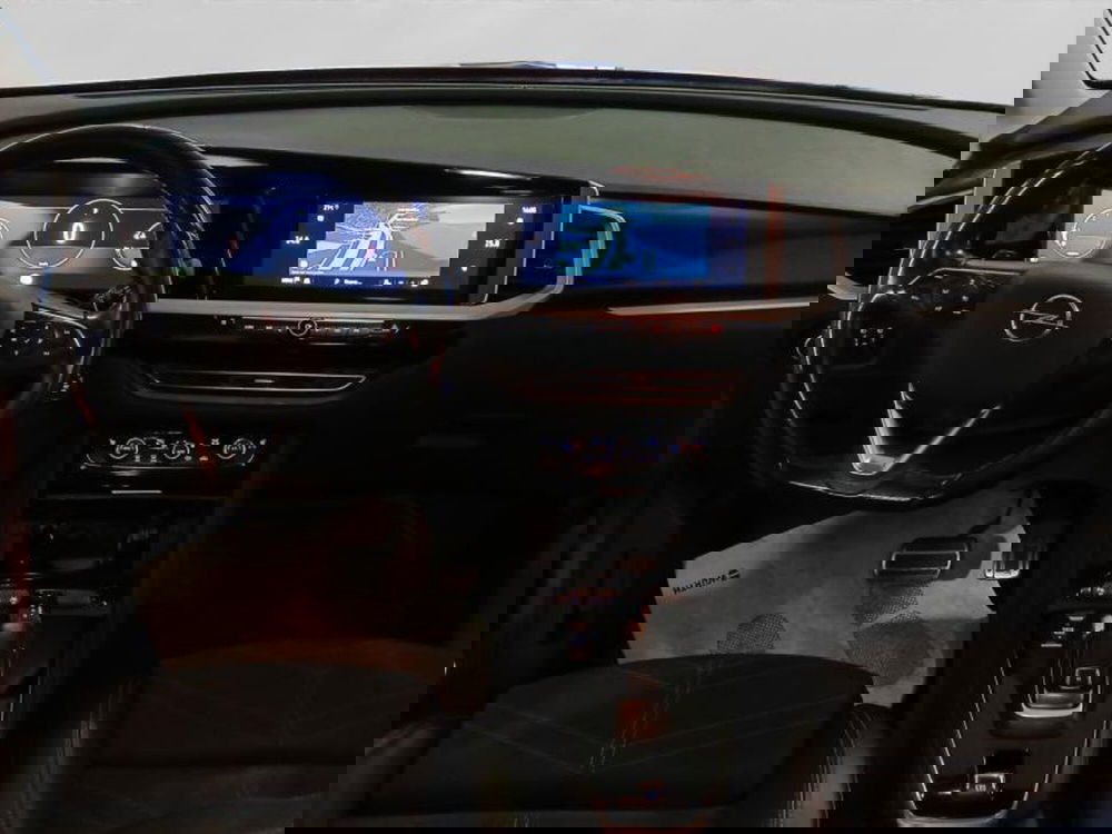 Opel Grandland usata a Genova (11)