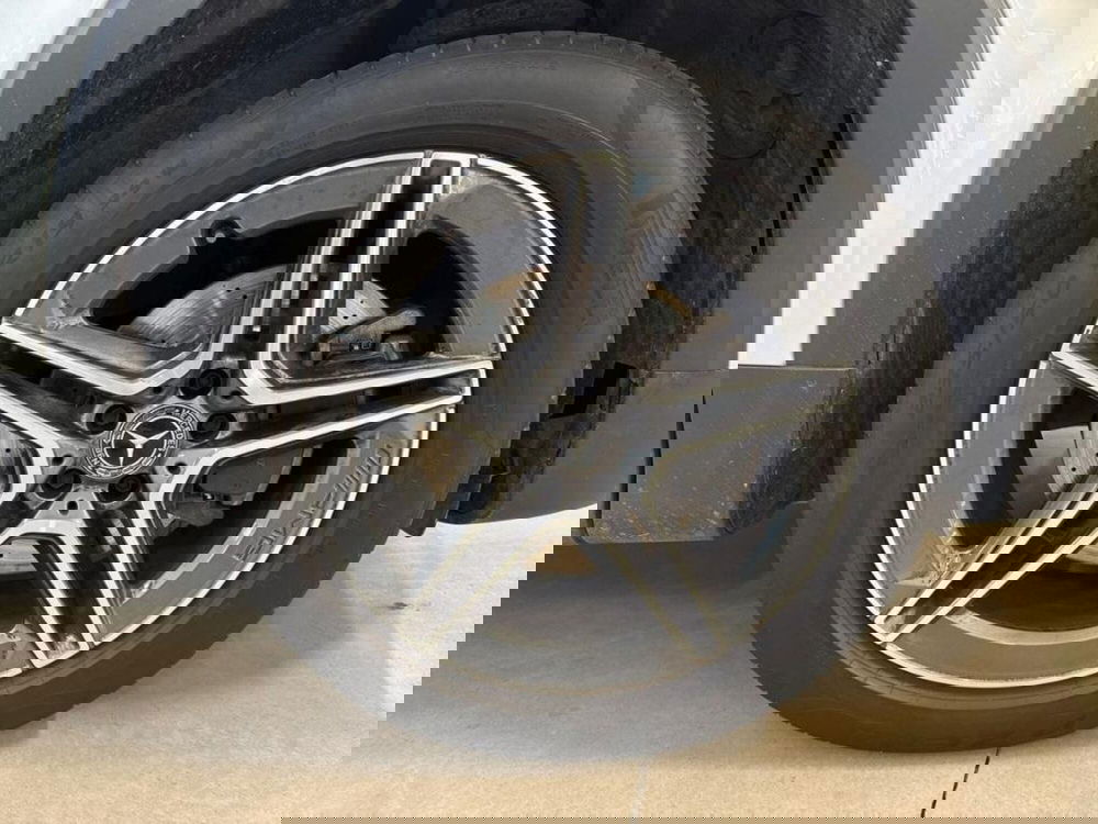 Mercedes-Benz GLB usata a Rimini (8)