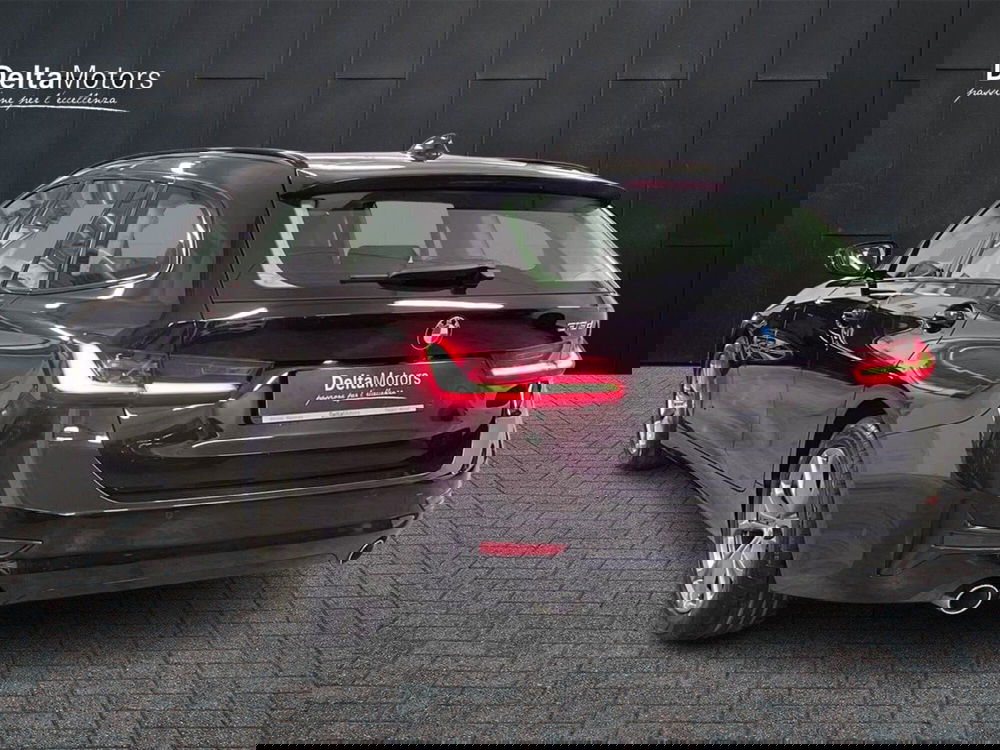 BMW Serie 3 Touring usata a Macerata (3)