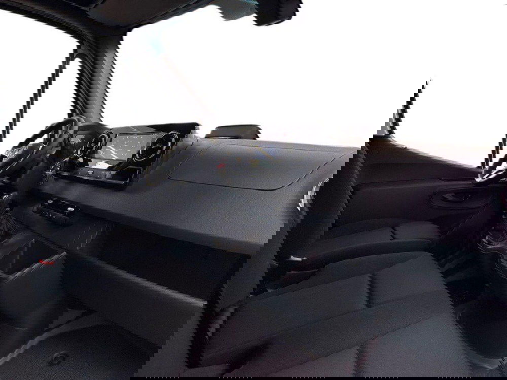 Mercedes-Benz Sprinter nuova a Rimini (12)
