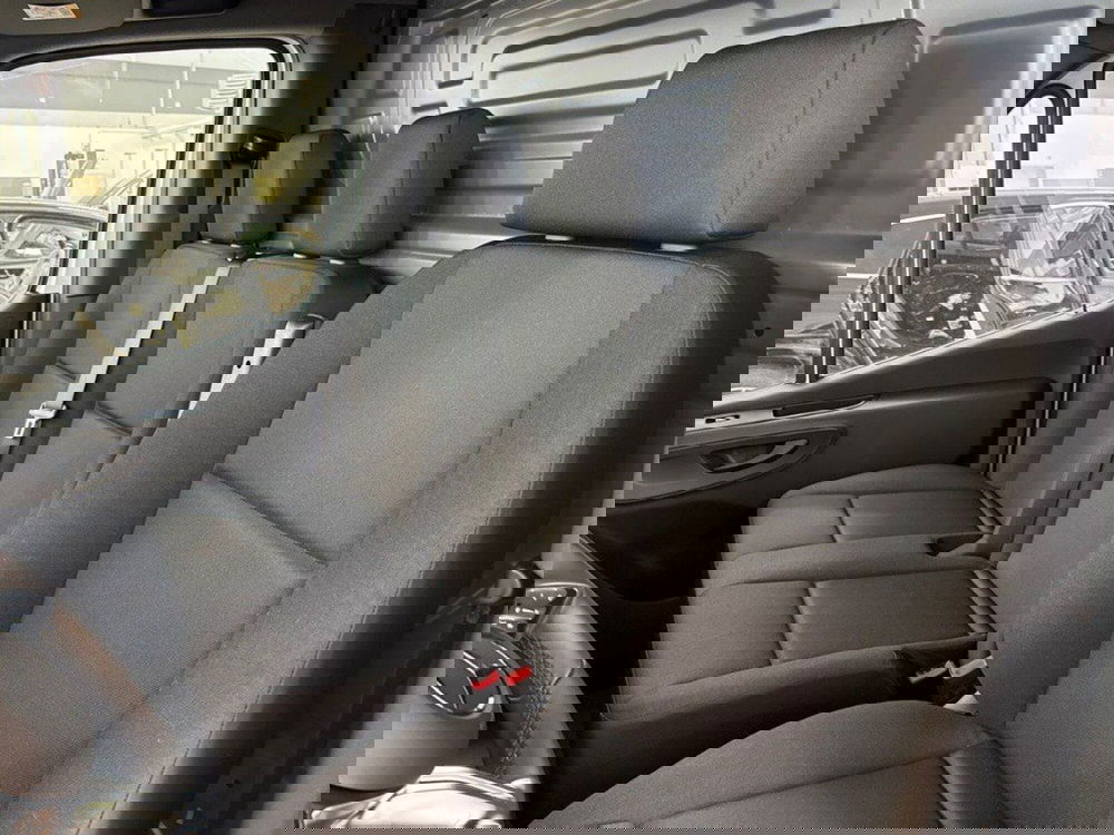 Mercedes-Benz Sprinter nuova a Rimini (13)