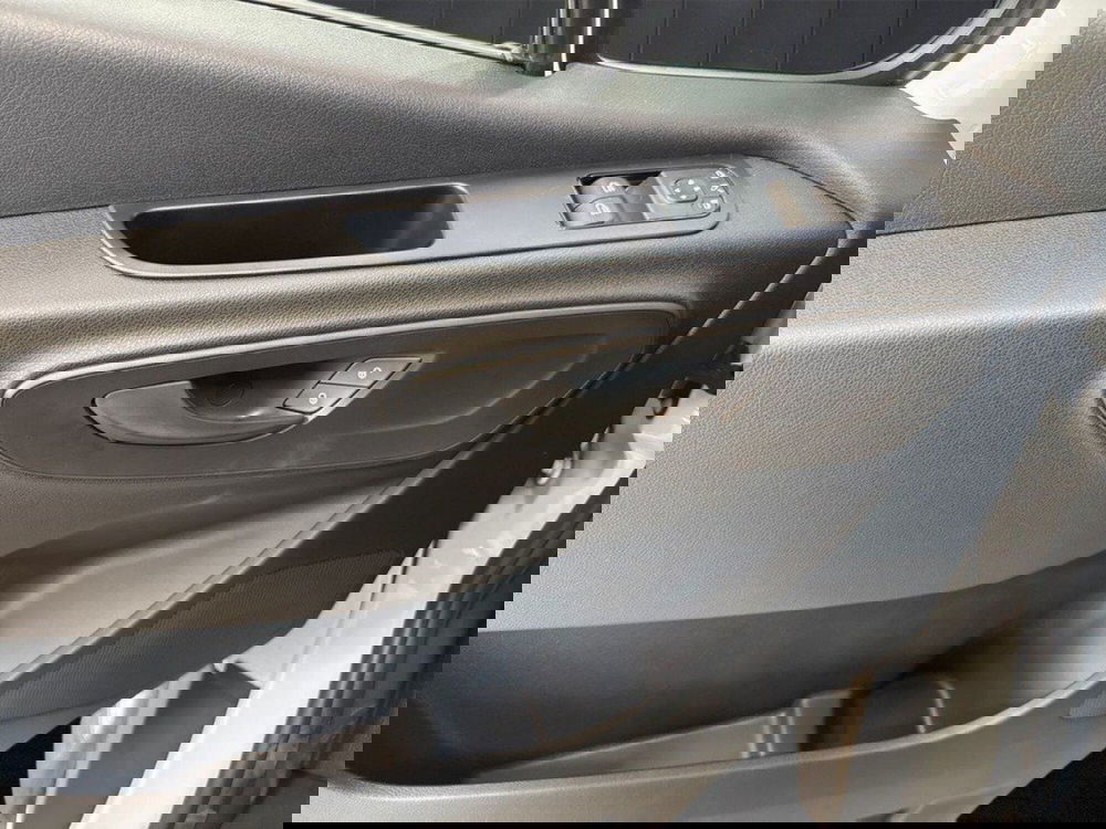 Mercedes-Benz Sprinter nuova a Rimini (17)