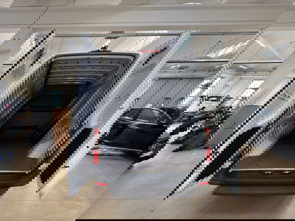 Mercedes-Benz Sprinter nuova a Rimini (7)