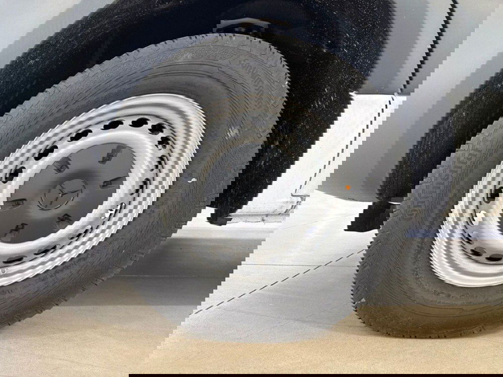 Mercedes-Benz Sprinter nuova a Rimini (8)