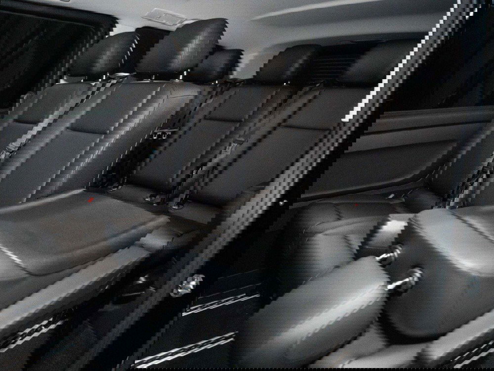 Mercedes-Benz Vito nuova a Ancona (11)