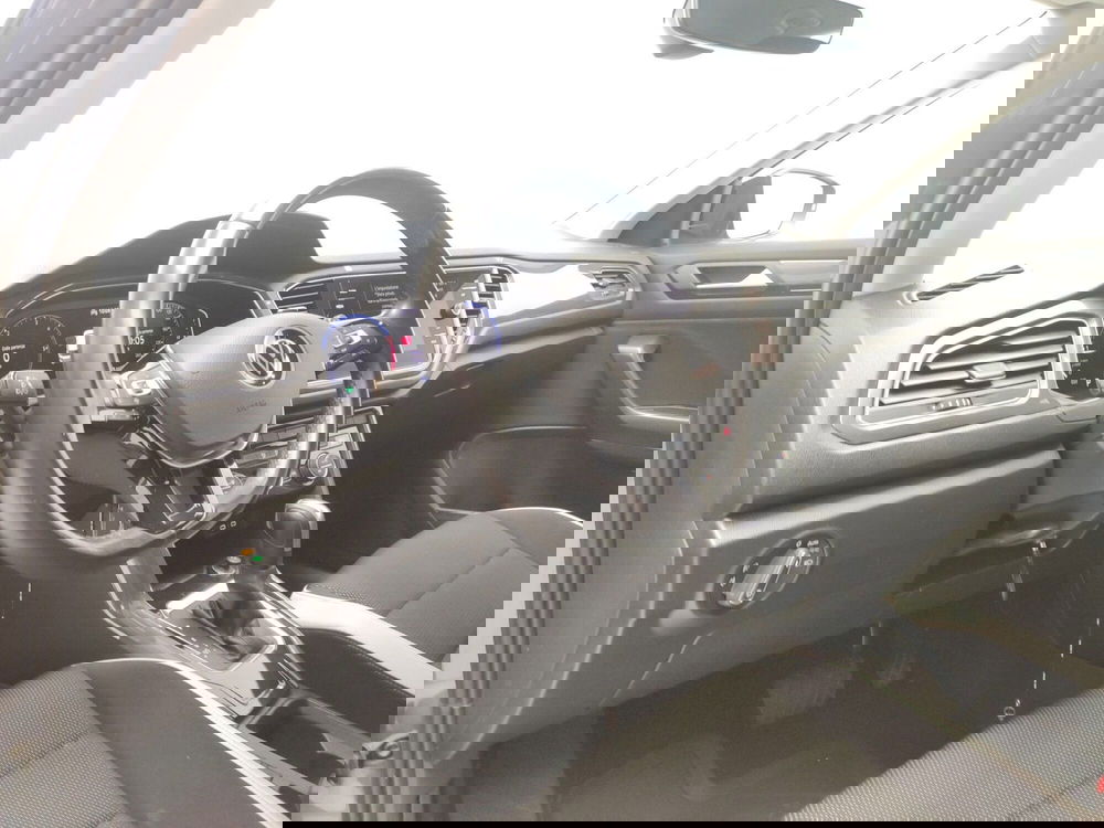 Volkswagen T-Roc usata a Avellino (15)