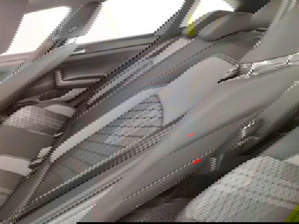 Volkswagen Taigo usata a Massa-Carrara (11)