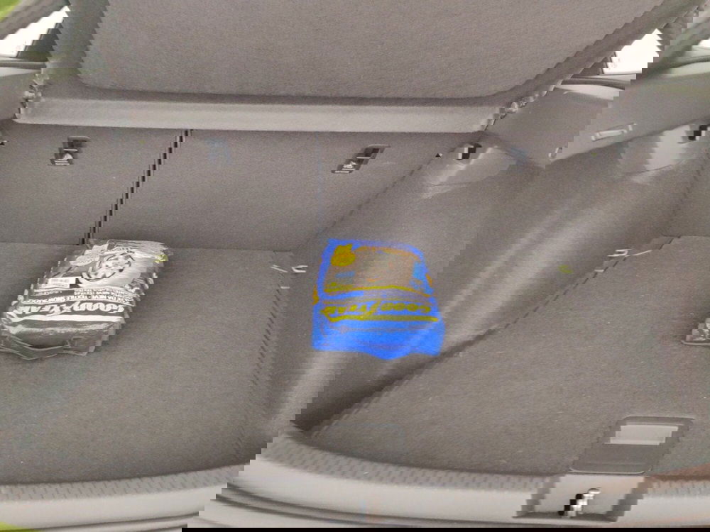 Volkswagen Taigo usata a Massa-Carrara (16)