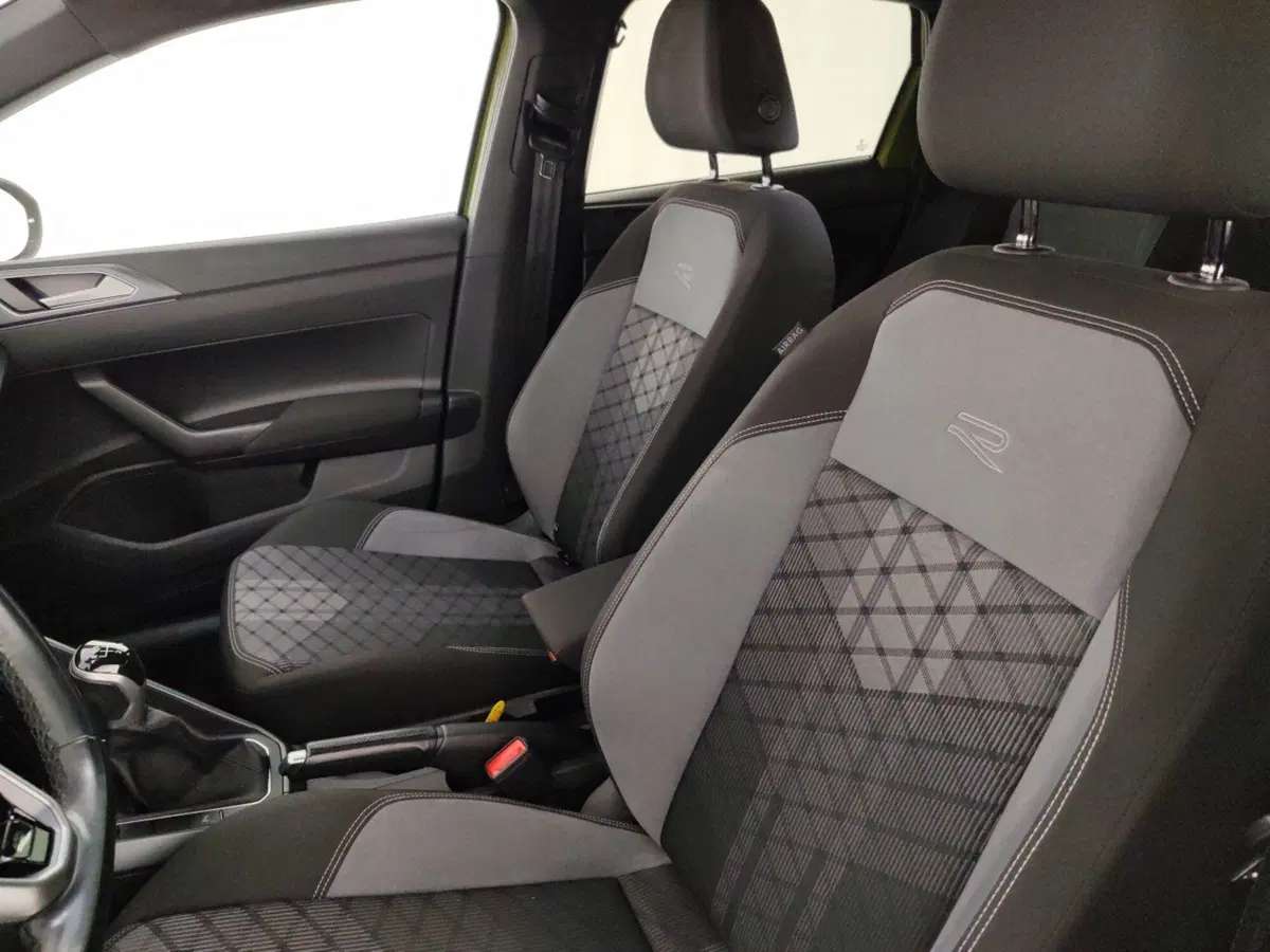 Volkswagen Taigo usata a Massa-Carrara (9)