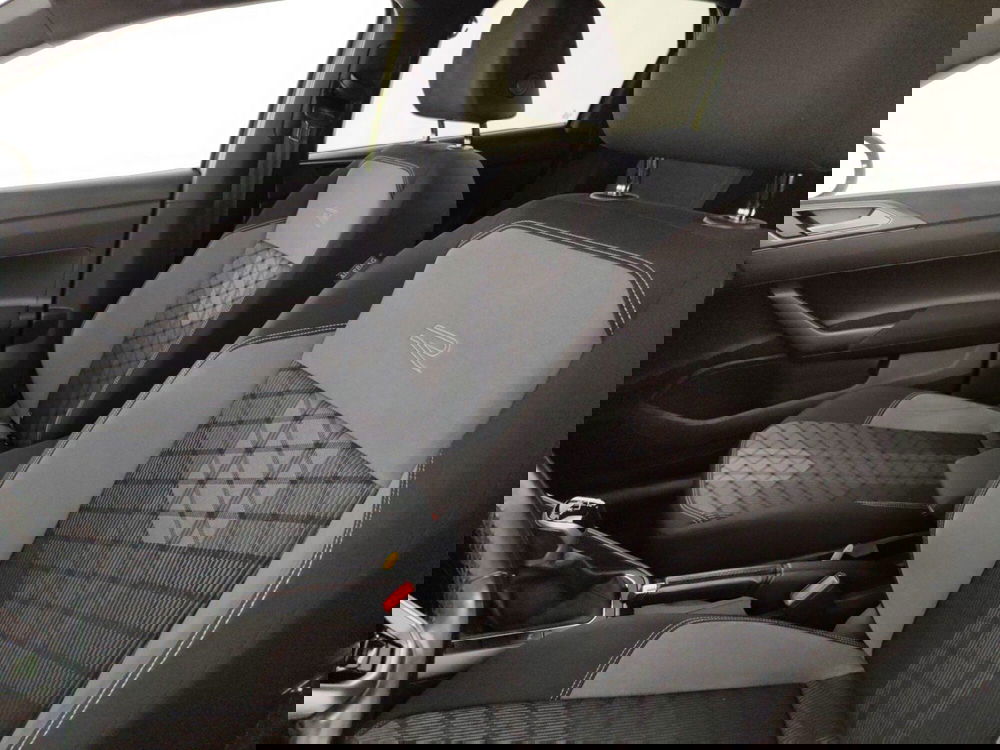 Volkswagen Taigo usata a Massa-Carrara (9)