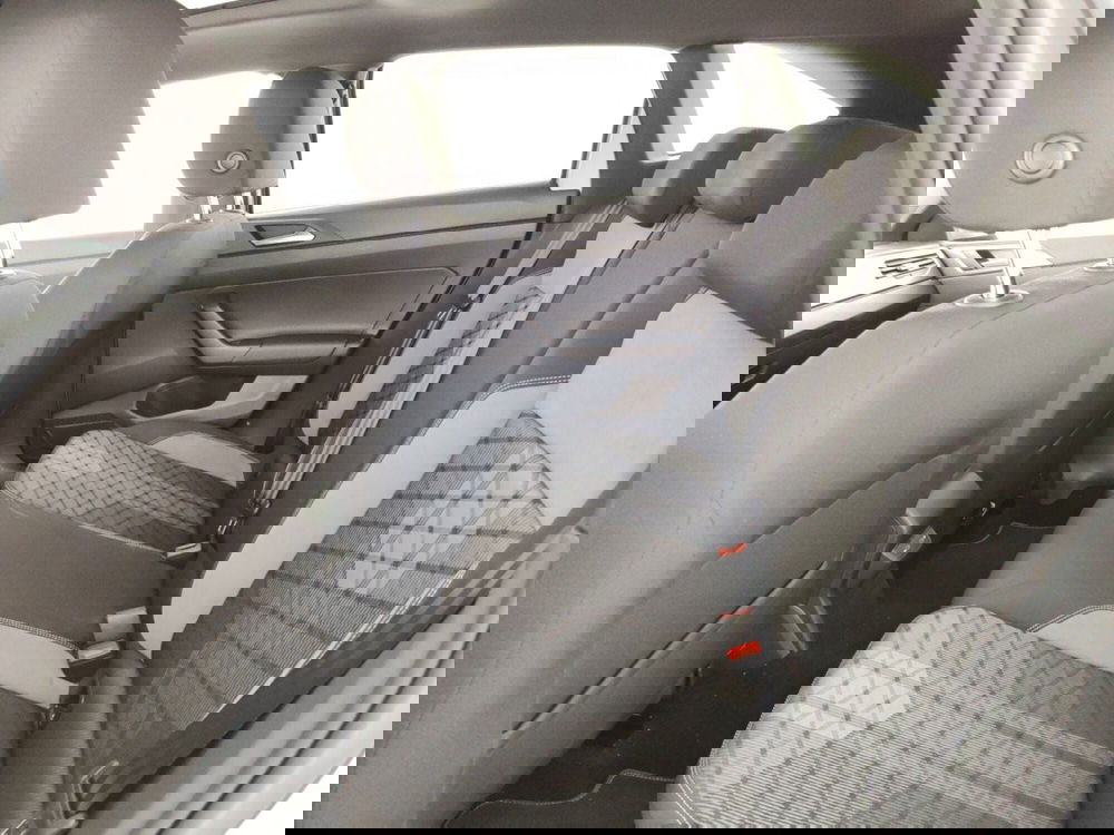 Volkswagen Taigo usata a Massa-Carrara (11)