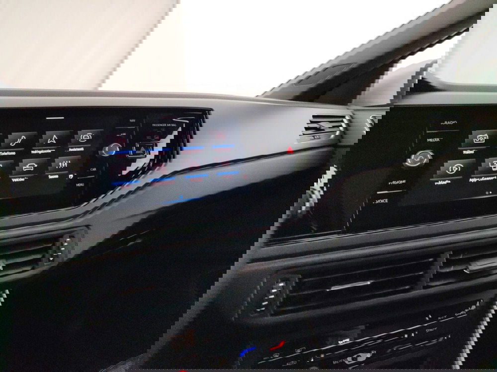 Volkswagen Taigo usata a Massa-Carrara (13)