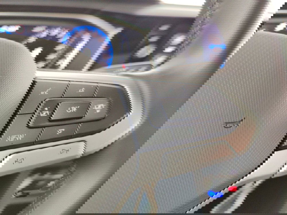 Volkswagen Taigo usata a Massa-Carrara (14)