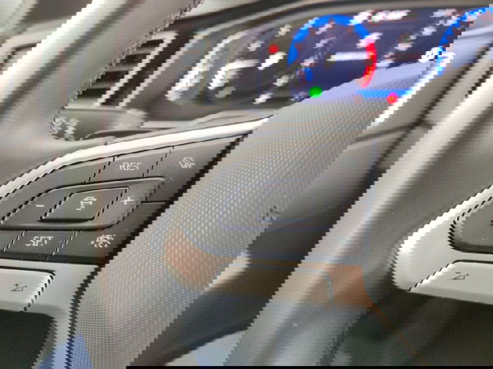 Volkswagen Taigo usata a Massa-Carrara (15)