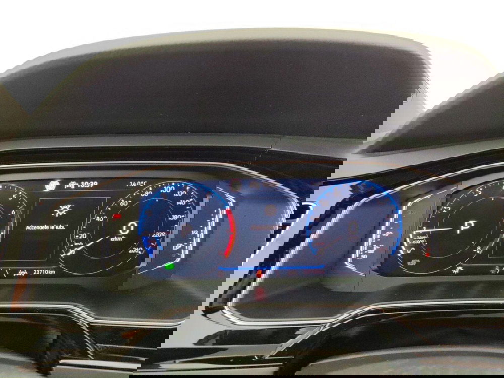 Volkswagen Taigo usata a Massa-Carrara (16)