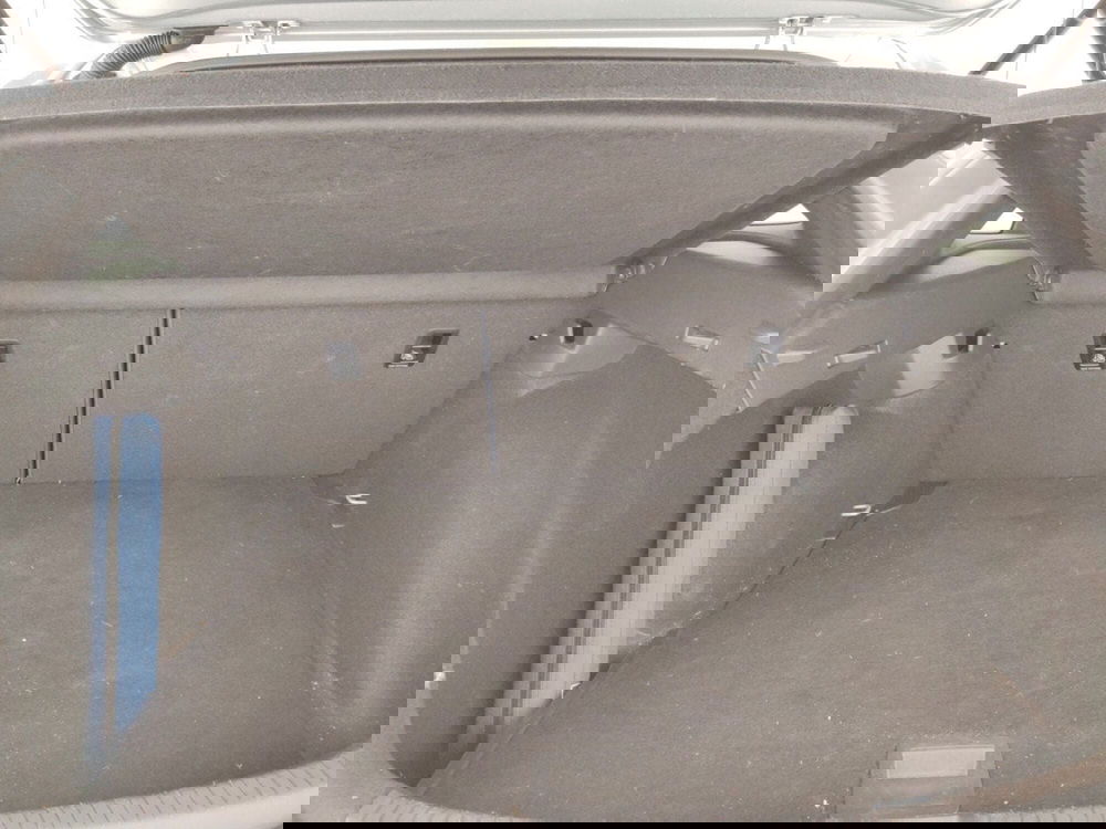 Volkswagen Taigo usata a Massa-Carrara (17)