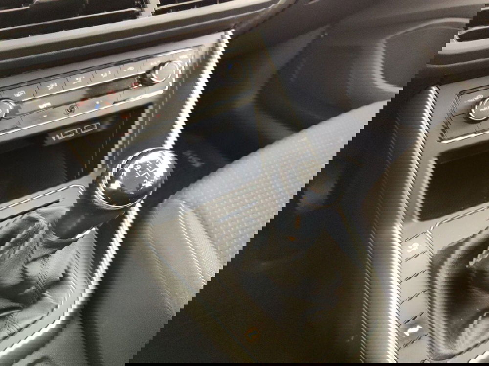 Volkswagen Polo usata a Massa-Carrara (11)