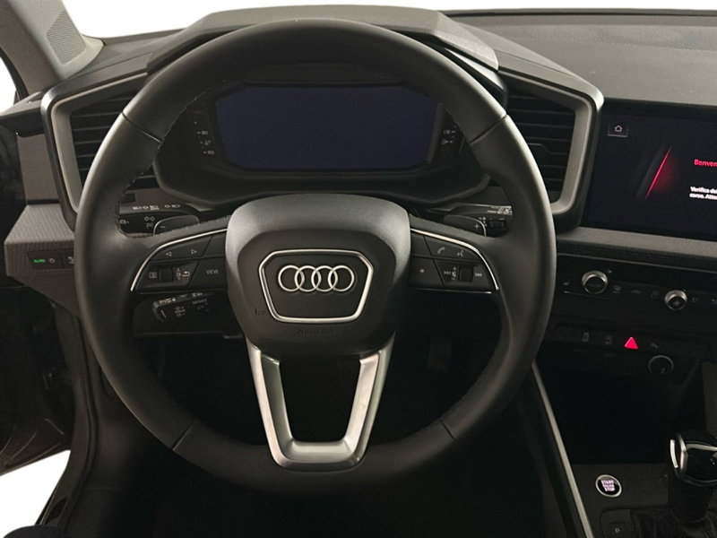 Audi A1 allstreet usata a Napoli (11)