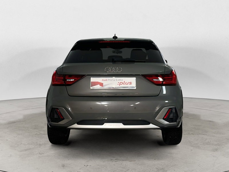 Audi A1 allstreet usata a Napoli (6)