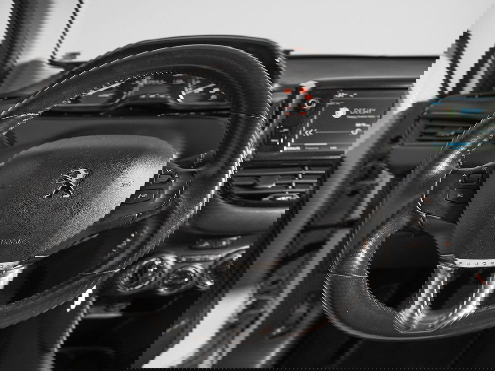 Peugeot 208 usata a Prato (8)