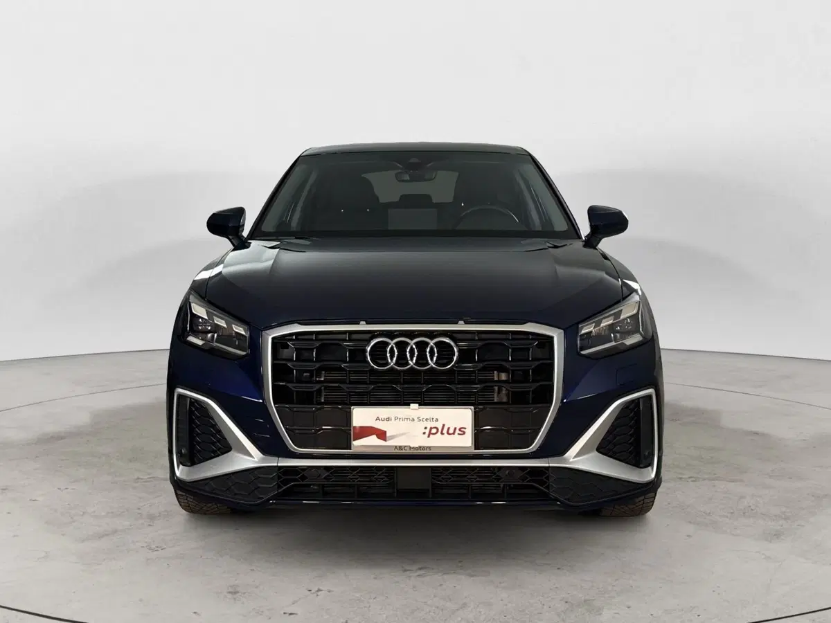 Audi Q2 usata a Napoli (2)