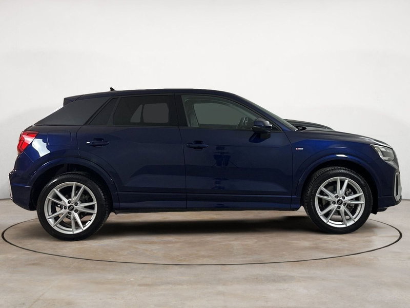 Audi Q2 usata a Napoli (3)