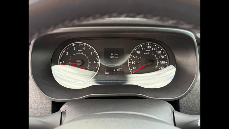 Dacia Duster usata a Palermo (12)