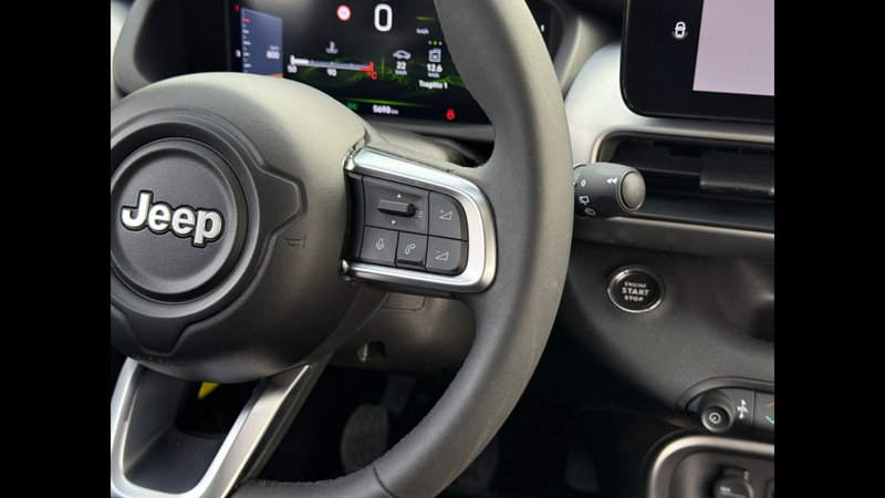 Jeep Avenger usata a Palermo (18)