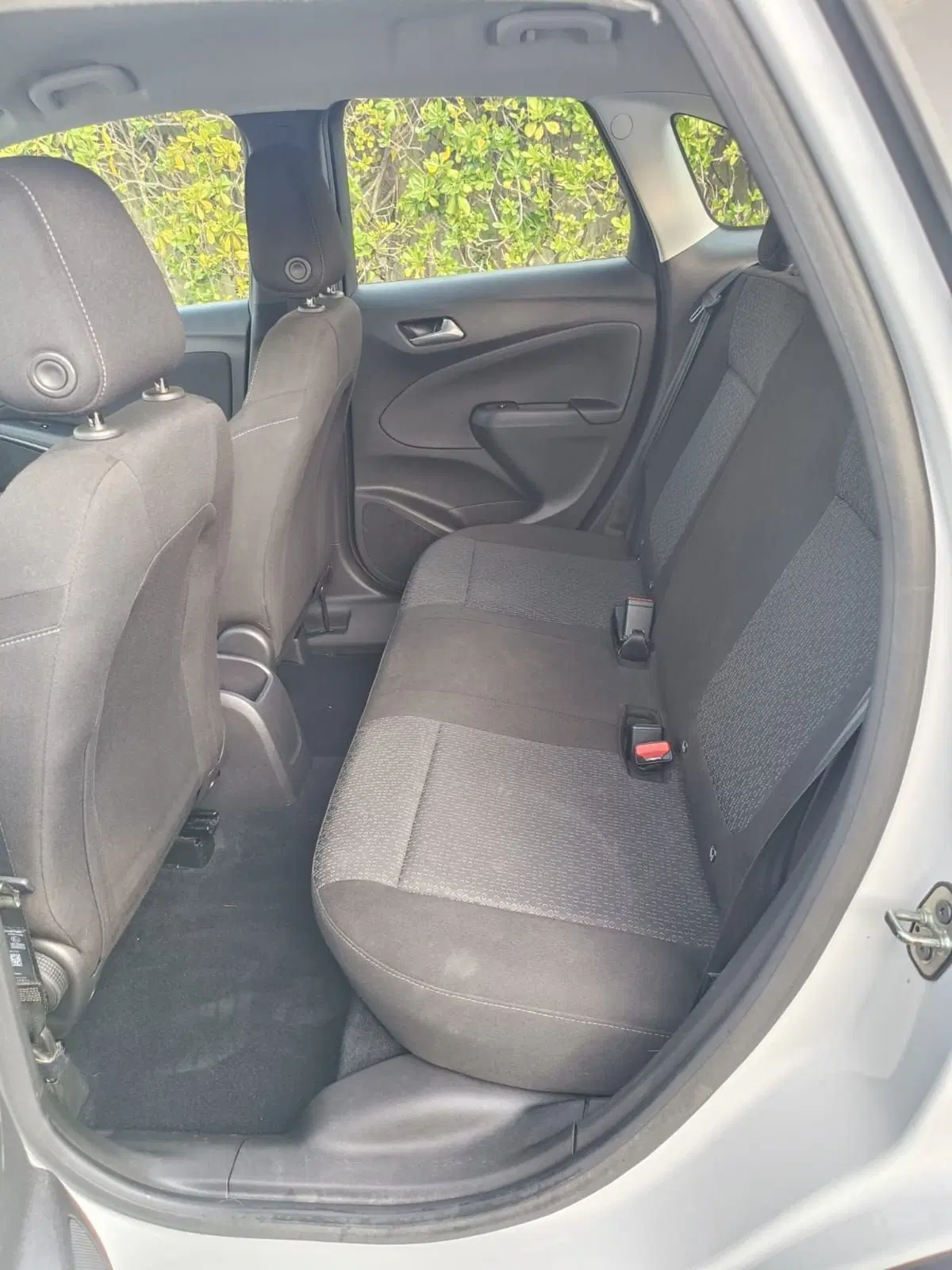 Opel Crossland usata a Lucca (11)
