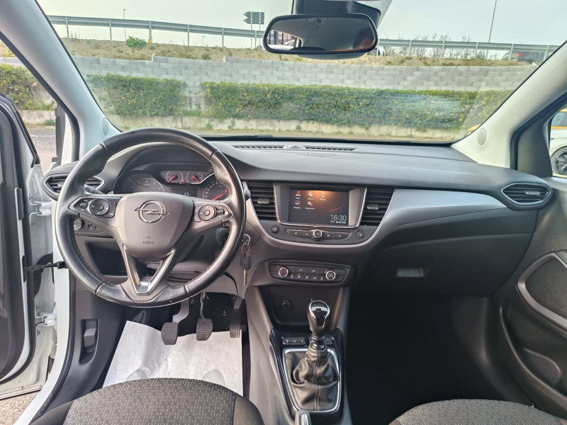 Opel Crossland usata a Lucca (13)