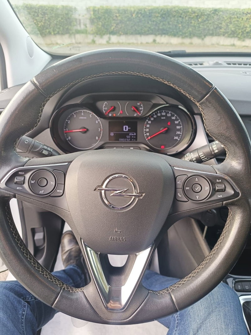 Opel Crossland usata a Lucca (14)