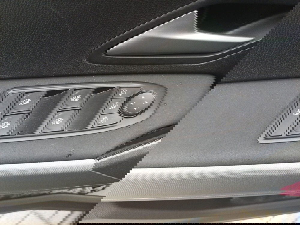 Dacia Bigster usata a Roma (13)