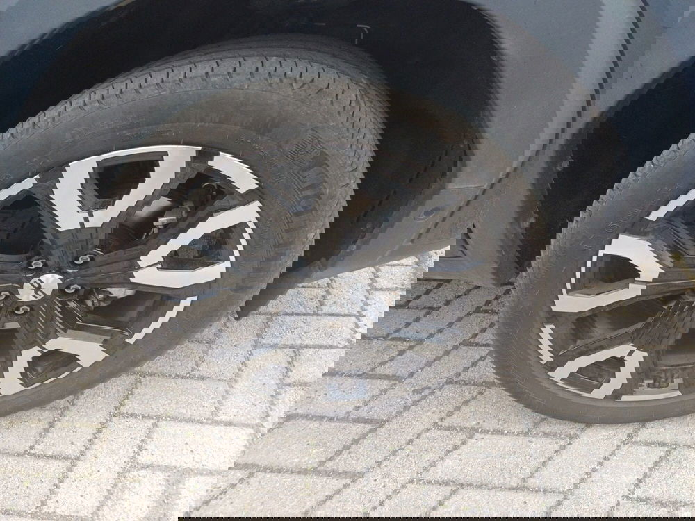 Dacia Bigster usata a Roma (5)