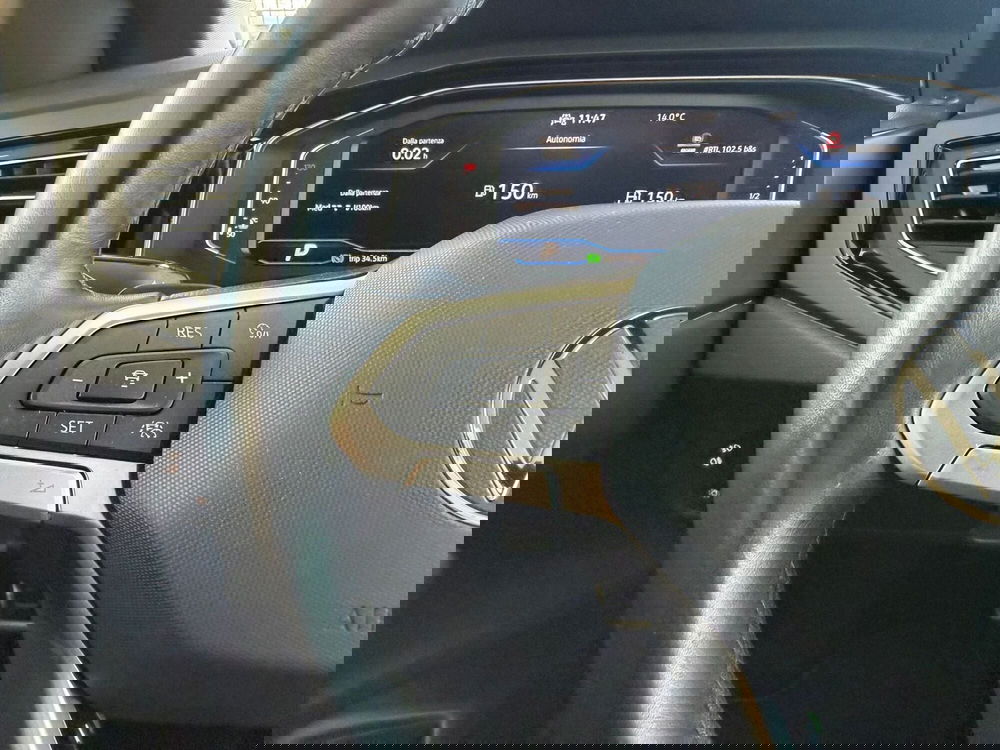 Volkswagen Taigo usata a Brescia (13)