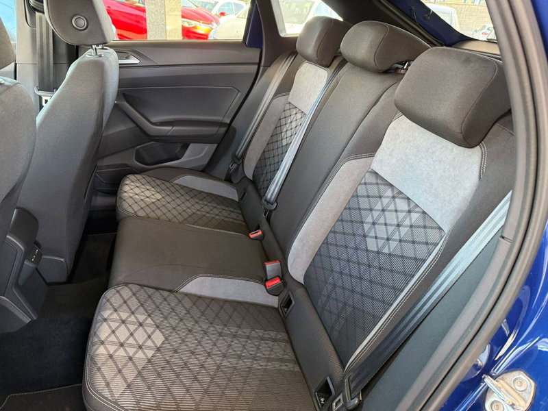 Volkswagen Taigo usata a Brescia (15)