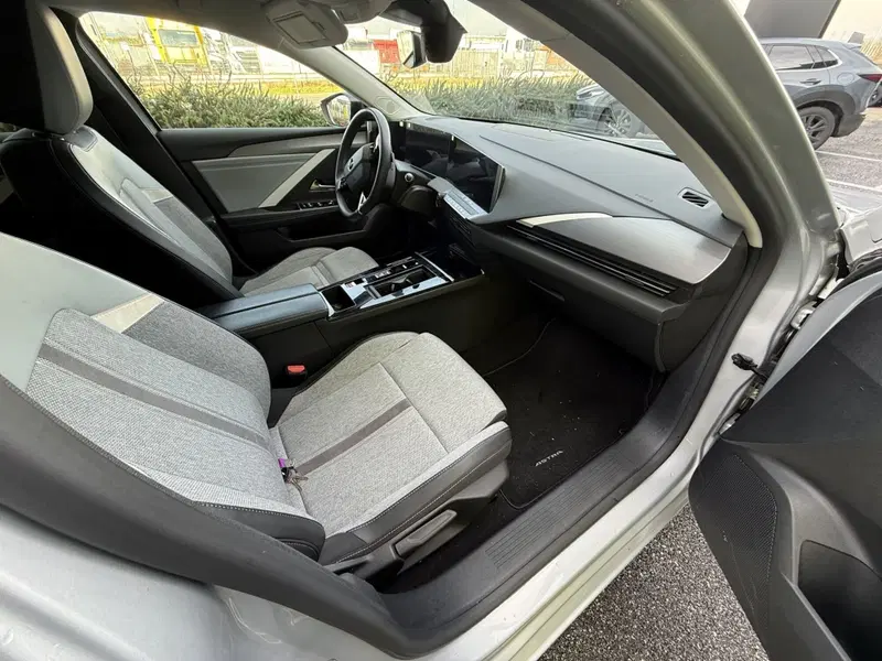 Opel Astra usata a Frosinone (14)