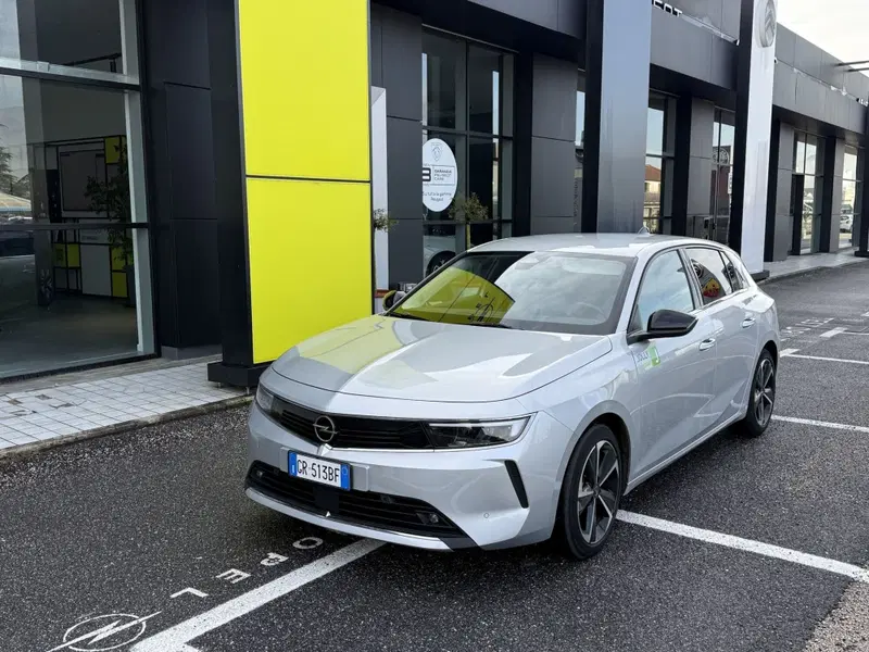 Opel Astra usata a Frosinone (4)