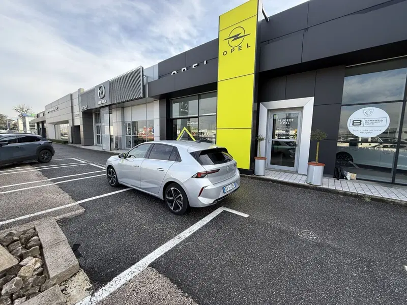 Opel Astra usata a Frosinone (9)