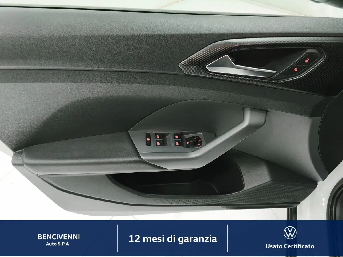 Volkswagen T-Cross usata a Catanzaro (13)
