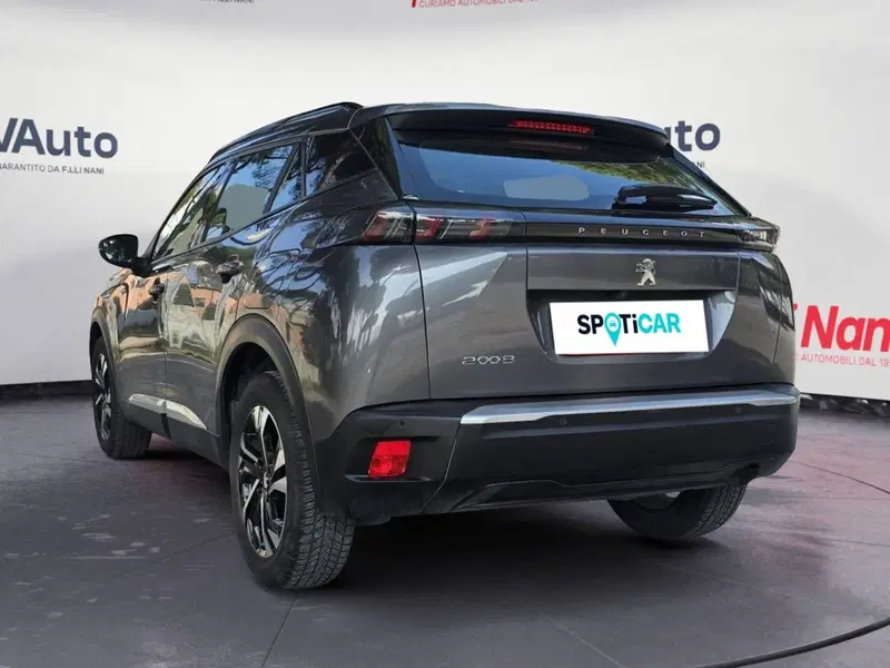 Peugeot 2008 usata a Massa-Carrara (17)