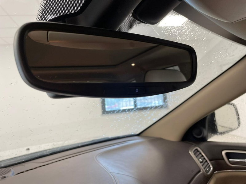 Jeep Grand Cherokee usata a Palermo (14)