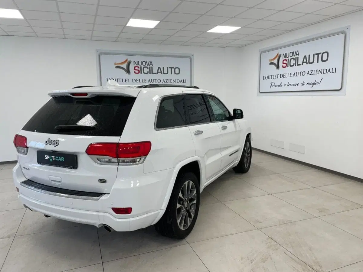 Jeep Grand Cherokee usata a Palermo (17)