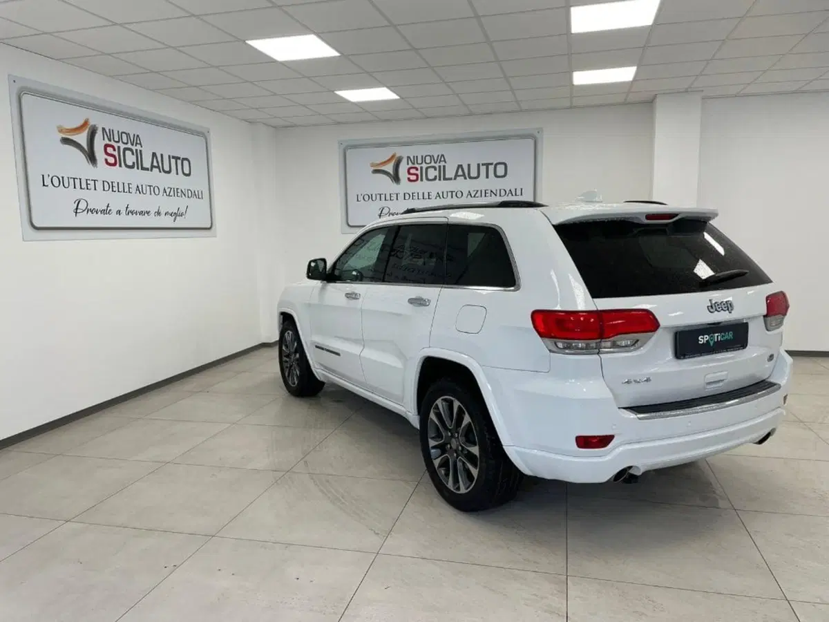 Jeep Grand Cherokee usata a Palermo (18)