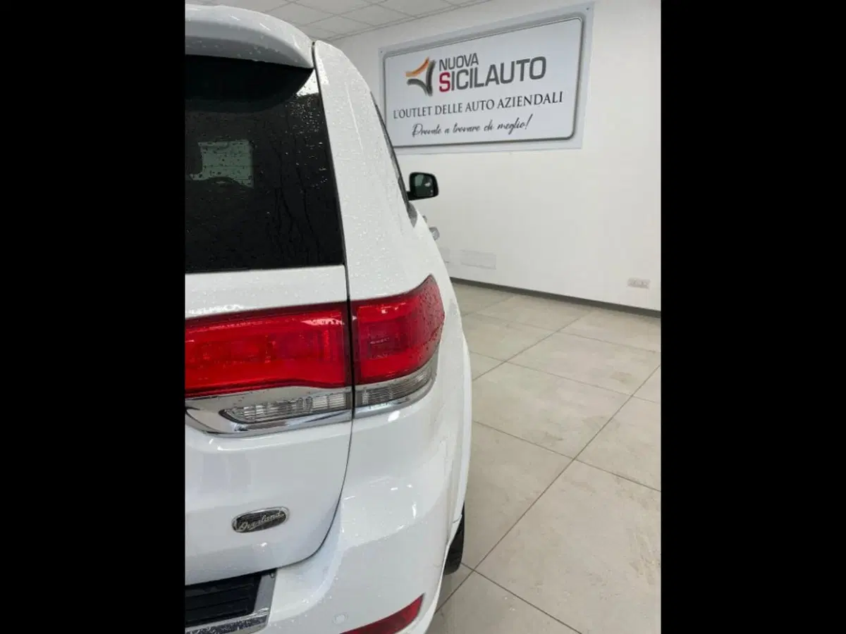 Jeep Grand Cherokee usata a Palermo (19)