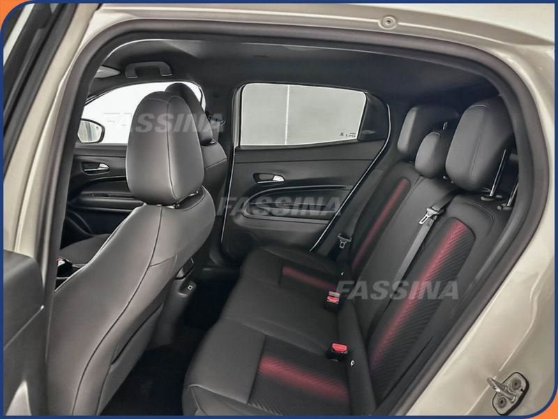 Alfa Romeo Junior nuova a Milano (11)